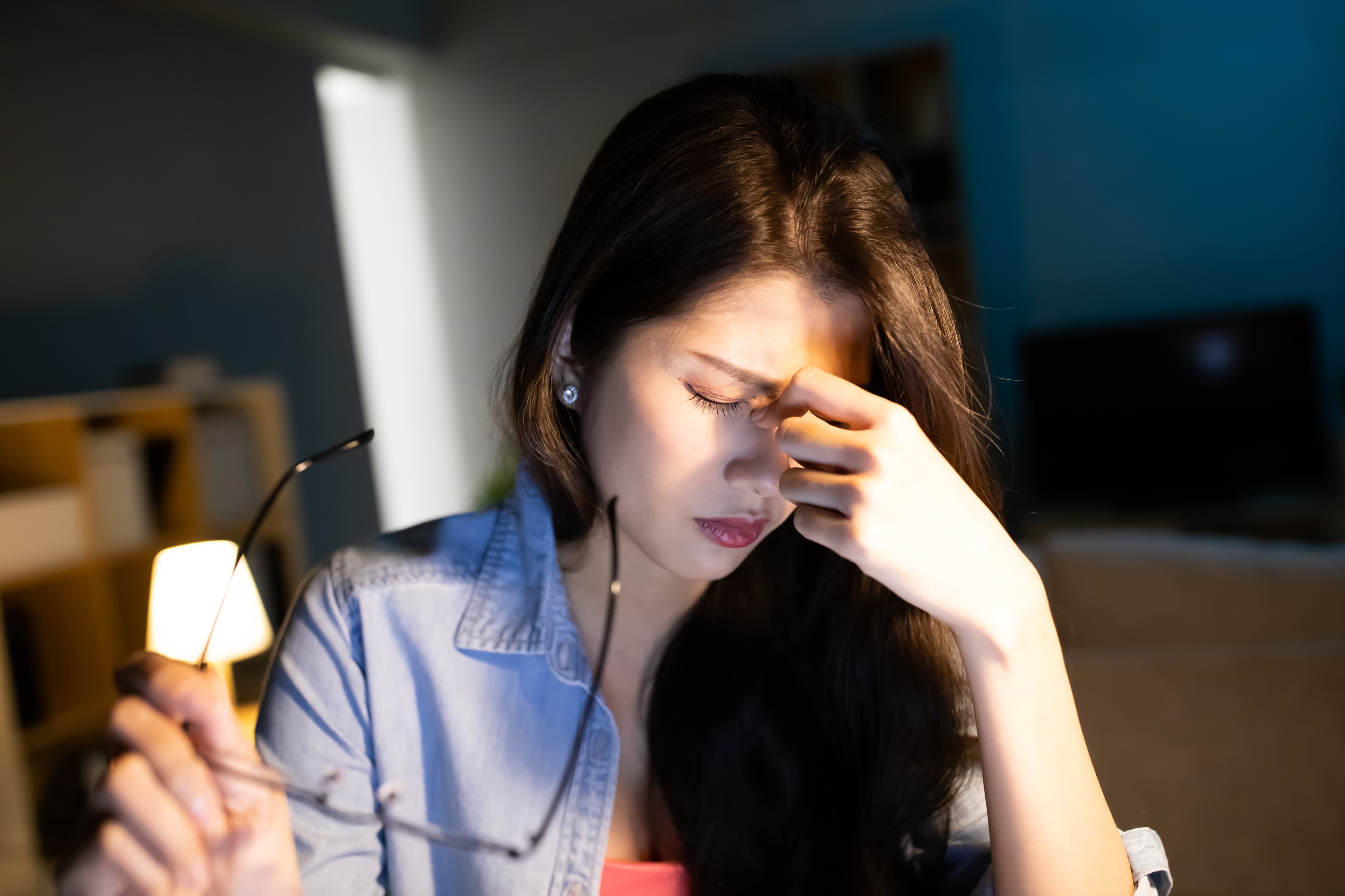 원추각막 수술, 진행 억제와 시력교정 ICL은 어떻게 다를까?